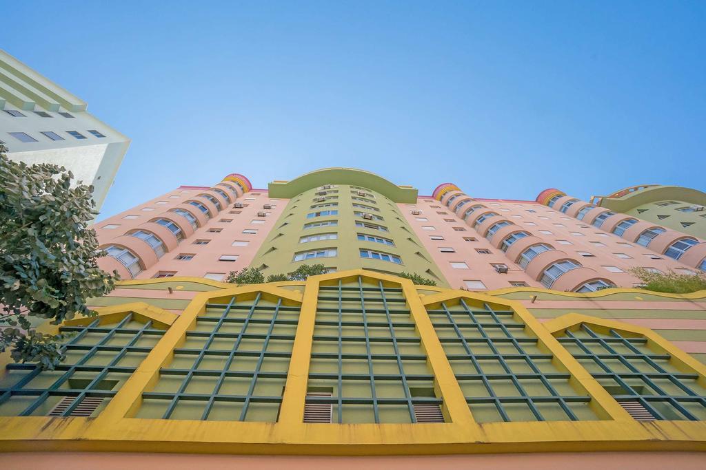 1-Minute Walk To The Metro And 2 To The Supermarket Lisbon Exterior photo
